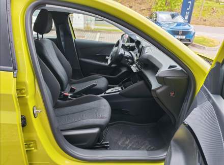 Peugeot - 208