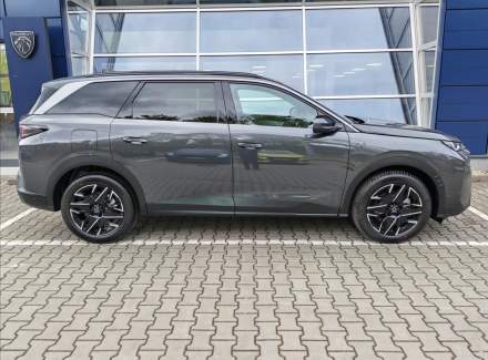Peugeot - 5008