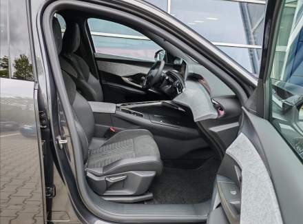 Peugeot - 5008