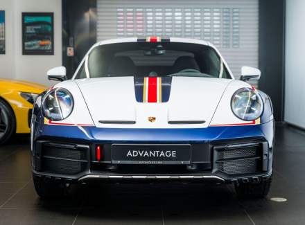 Porsche - 911