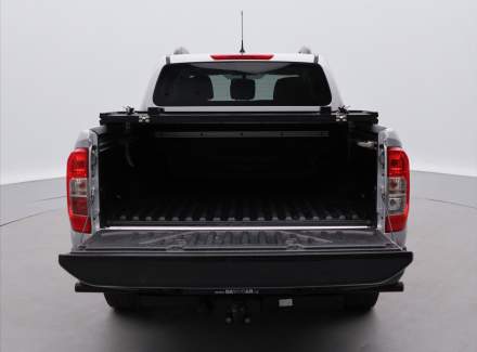 Nissan - Navara