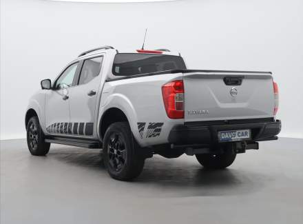 Nissan - Navara