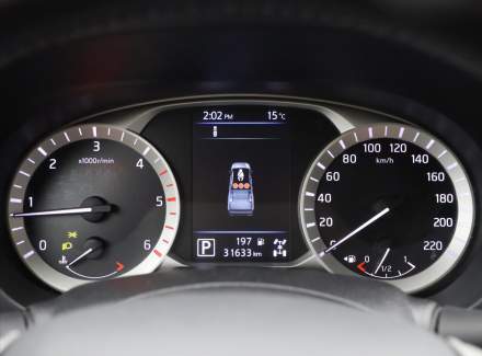 Nissan - Navara