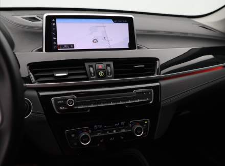 BMW - X1