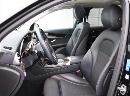 Mercedes-Benz - GLC
