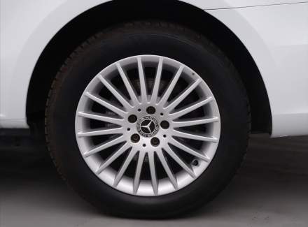 Mercedes-Benz - V-class