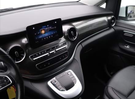 Mercedes-Benz - V-class