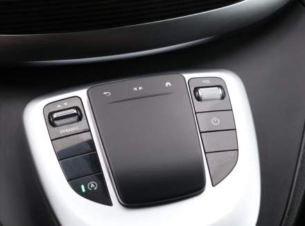 Mercedes-Benz - V-class