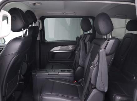 Mercedes-Benz - V-class