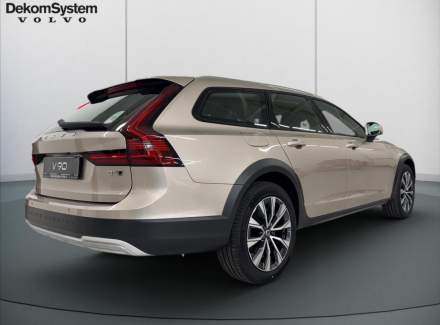 Volvo - V90