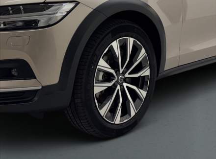 Volvo - V90