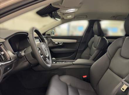 Volvo - V90