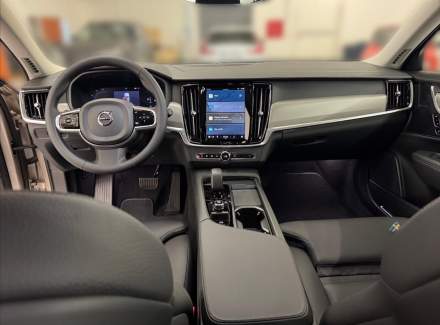 Volvo - V90