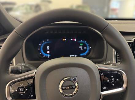 Volvo - XC90