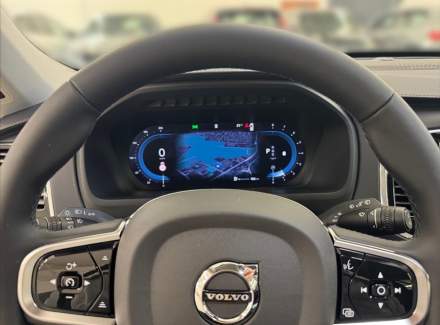 Volvo - XC90