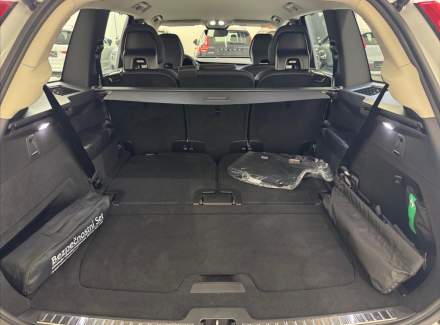 Volvo - XC90