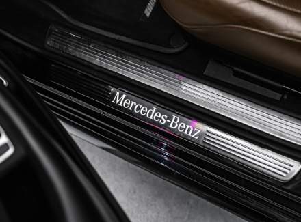 Mercedes-Benz - S-class