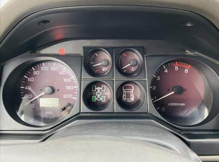 Mitsubishi - Pajero