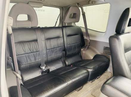 Mitsubishi - Pajero
