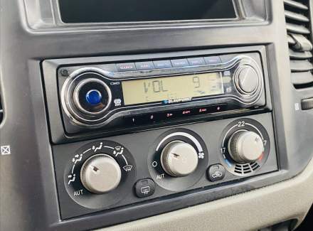 Mitsubishi - Pajero