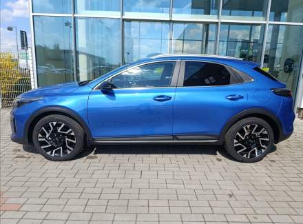 Kia - XCeed