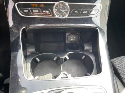 Mercedes-Benz - E-class
