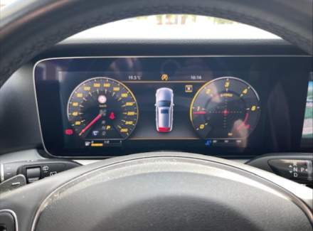 Mercedes-Benz - E-class