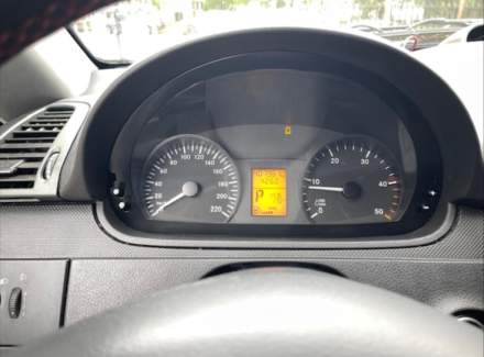 Mercedes-Benz - Vito