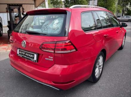 Volkswagen - Golf