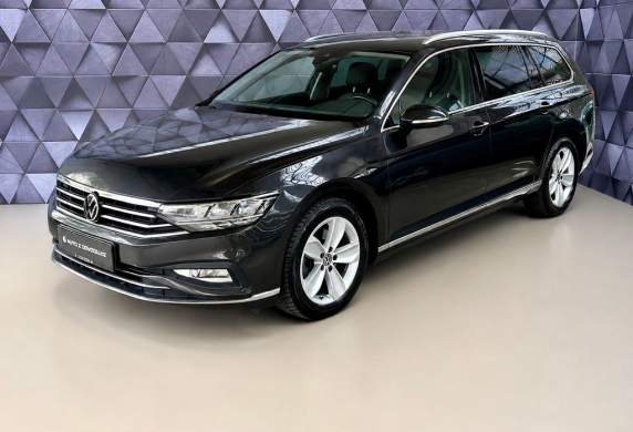 Volkswagen - Passat