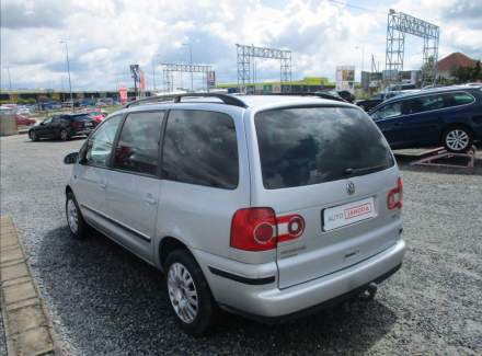 Volkswagen - Sharan