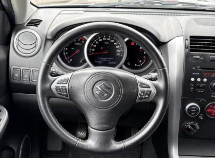 Suzuki - Grand Vitara