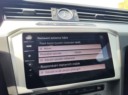 Volkswagen - Passat