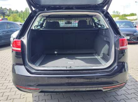 Volkswagen - Passat