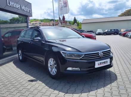 Volkswagen - Passat