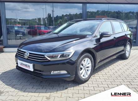 Volkswagen - Passat
