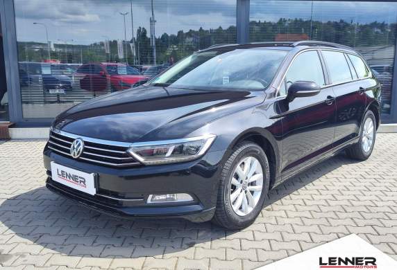 Volkswagen - Passat