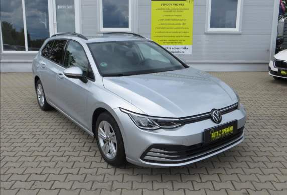 Volkswagen - Golf