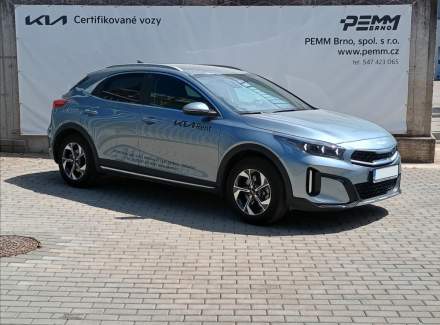 Kia - XCeed