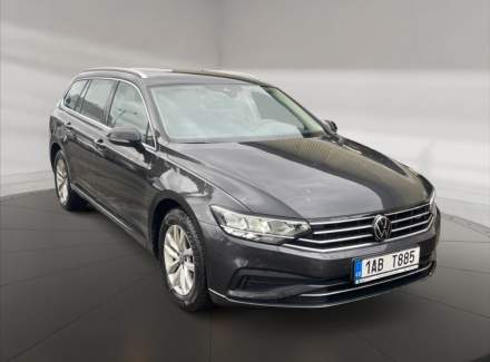 Volkswagen - Passat