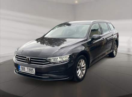 Volkswagen - Passat