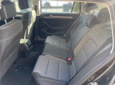 Volkswagen - Passat