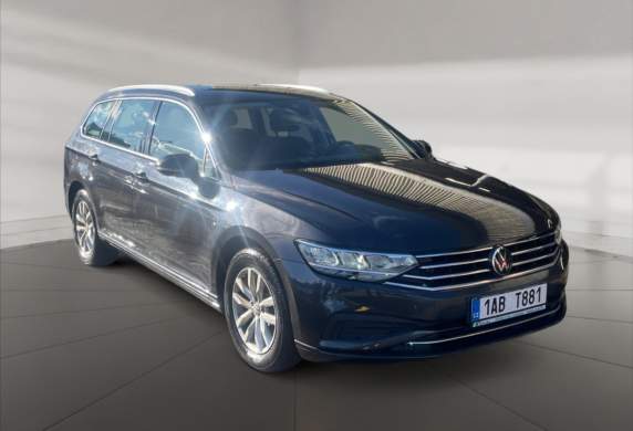 Volkswagen - Passat