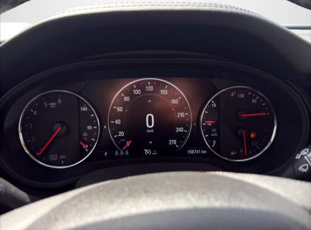 Opel - Insignia