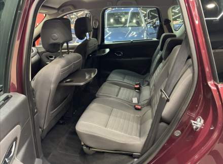 Renault - Scenic