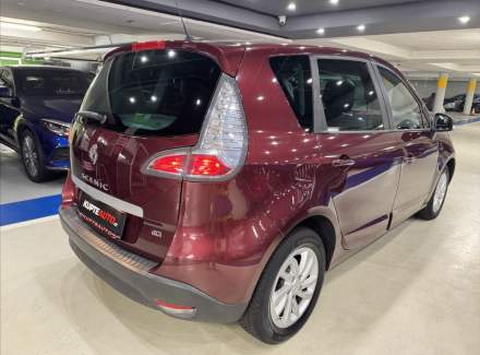 Renault - Scenic