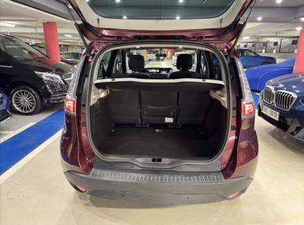 Renault - Scenic