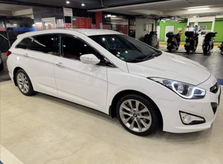Hyundai - i40