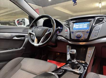 Hyundai - i40