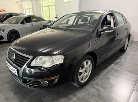 Volkswagen - Passat